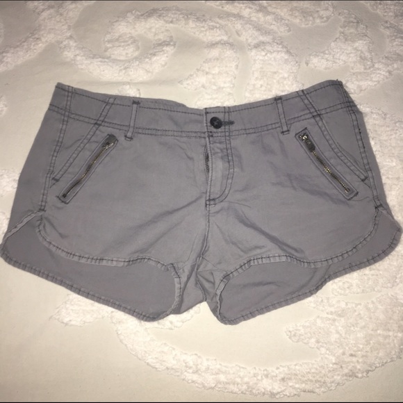 Gray shorts