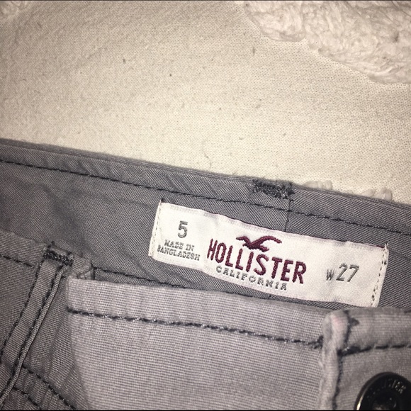 Gray shorts - Picture 3 of 3