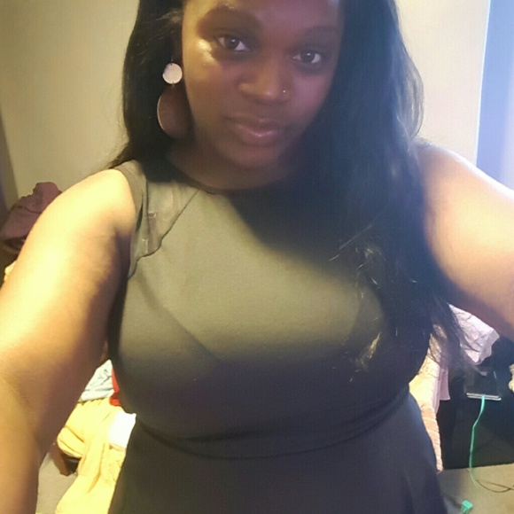 Meet your Posher, Doreen - Picture 3 of 4