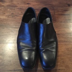 Gordon Rush Men's black slip on shoes