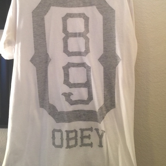 Obey men's shirt