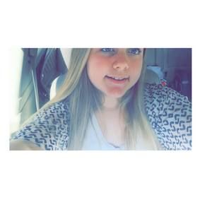 Meet your Posher, Lilly