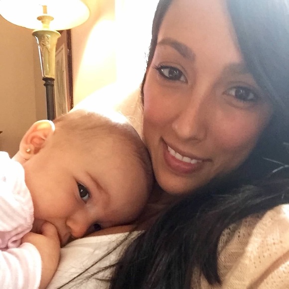 Meet your Posher, Erika - Picture 1 of 1
