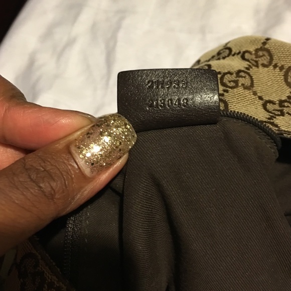 Authentic Gucci Hobo - Picture 5 of 5