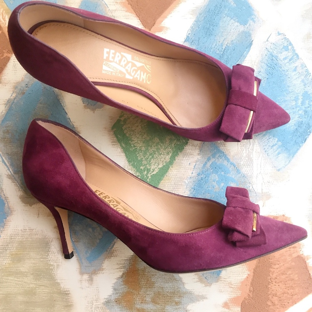 💯Ferragamo Suede Pumps - Picture 6 of 7