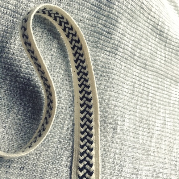 •LAST 1!•LIGHTWEIGHT PULLOVER• - Picture 4 of 4