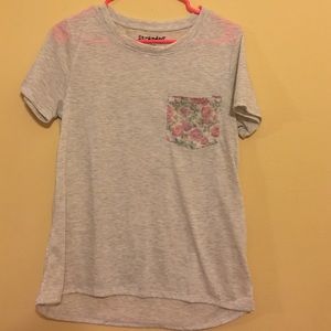 Short sleeve pocket tee