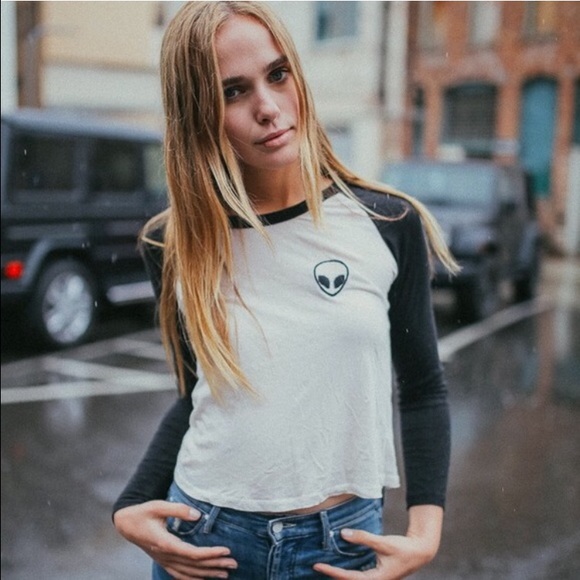 Brandy Melville alien tee
