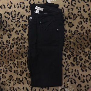 SALE! Won't accept offers. Burberry skinnies