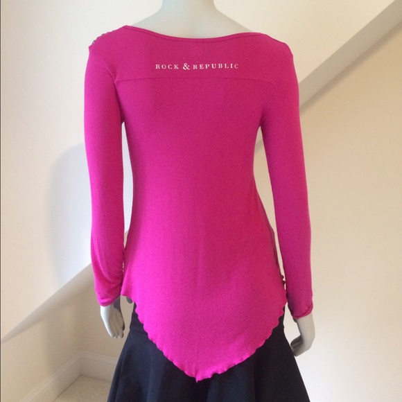 ❌❌❌❌NWOT Rock & Republic Top - Picture 2 of 3