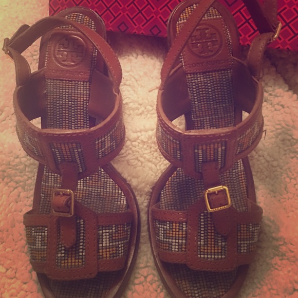 Tory burch sandals tan beads in different colors