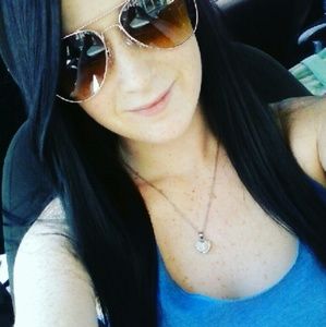 Meet your Posher, Ashlee