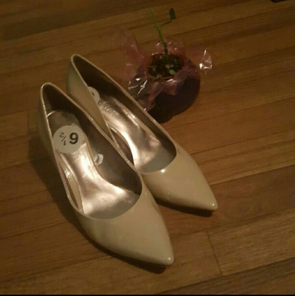 Tan Heels