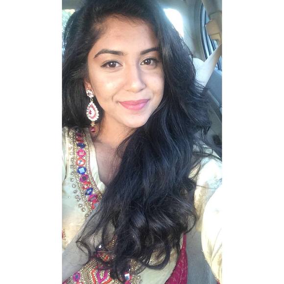 Meet your Posher, Isha