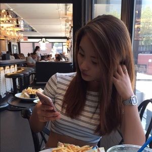 Meet your Posher, Lily