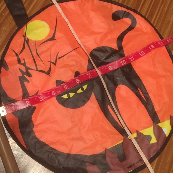 FREE 7-piece BOGO costume accessories - Picture 8 of 8