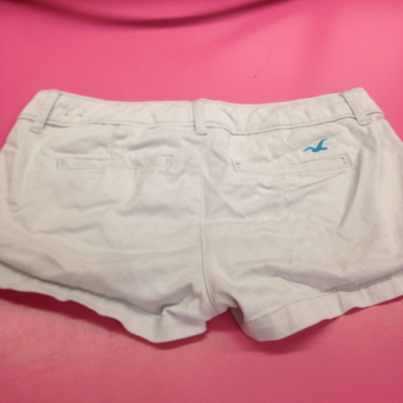 White Hollister Shorts - Picture 2 of 4
