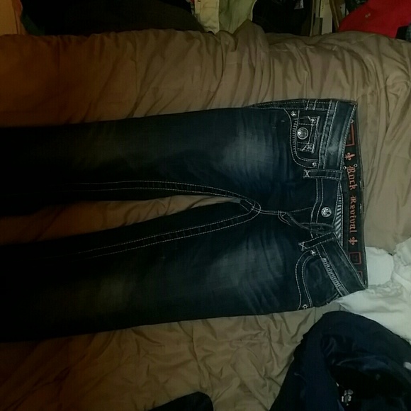 Bought and didn't fit so I'd like to trade for 29