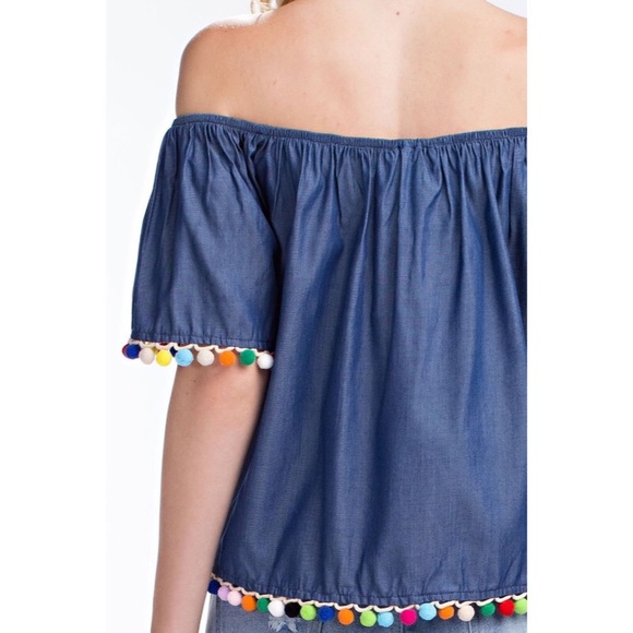 Off-the-shoulder Top - Picture 3 of 3