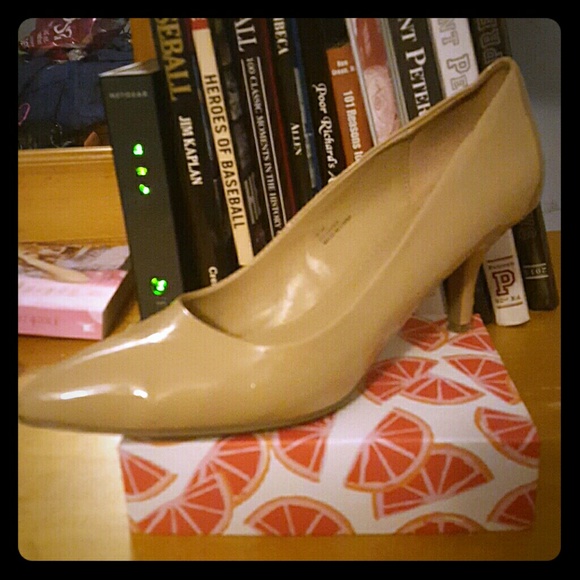 Dress Barn Nude Pump (Kitten Heel)