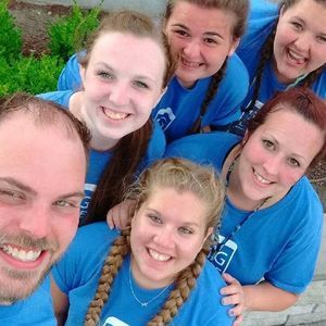 Meet your Posher, Danielle