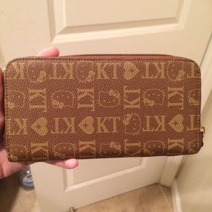 Brown kitty Wallet