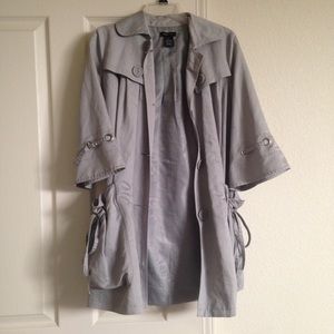 BCBG gray 3/4 sleeve coat