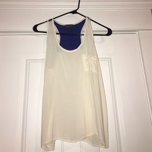 Women's 2 tone tank top.