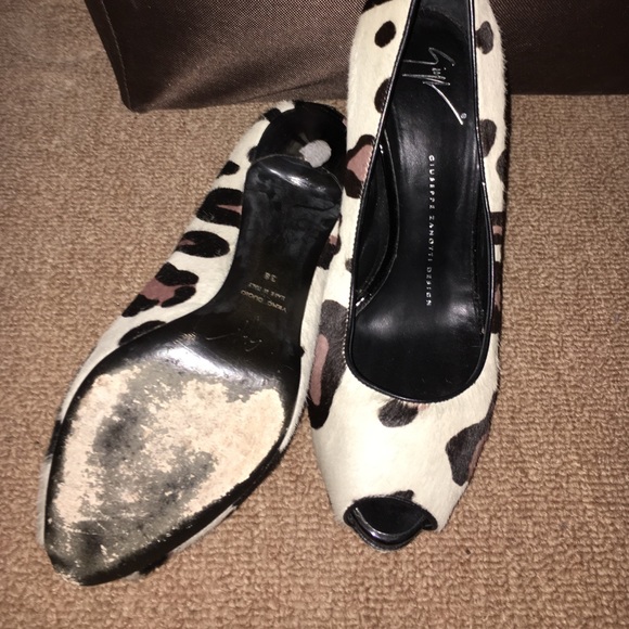 Giuseppe Zanotti Design - Picture 2 of 3