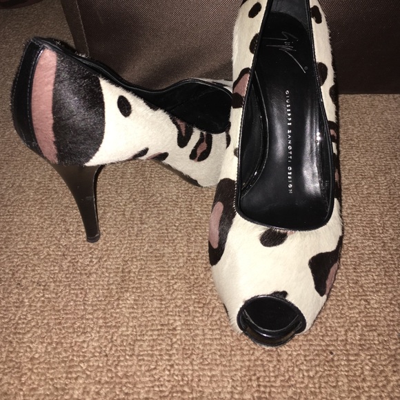 Giuseppe Zanotti Design - Picture 3 of 3