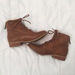 Ankle boots