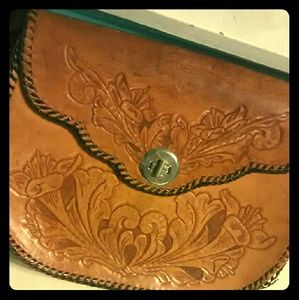 Vintage leather bag