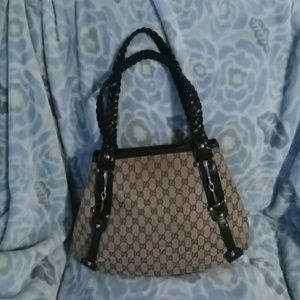 Gucci XL Pelham Hobo Monogram tote