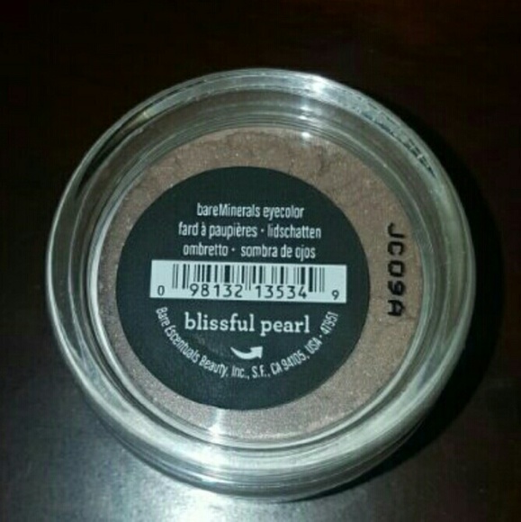 bare Minerals eyecolor, blissful pearl