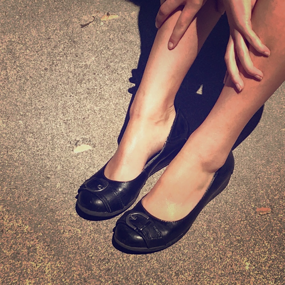 Black Shoes With Buckle and 1" Heel