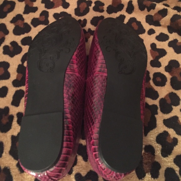 Steve Madden flats - Picture 3 of 4
