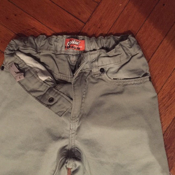 Gray Old Navy pants - Picture 3 of 3