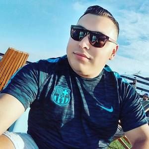 Meet your Posher, Jonathan