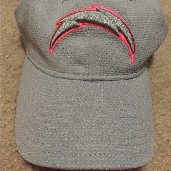 Hot pink and grey chargers baseball cap.