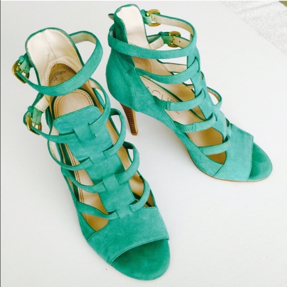 New Rachel Roy Suede Aqua strappy heels