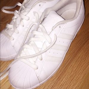 Superstar white adidas