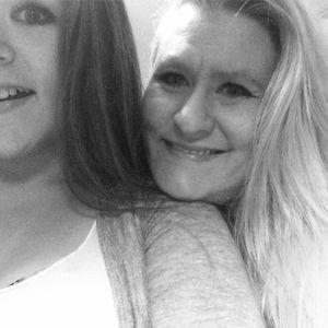 Meet your Posher, Chloe