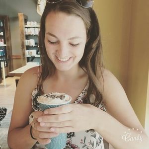 Meet your Posher, Sarah