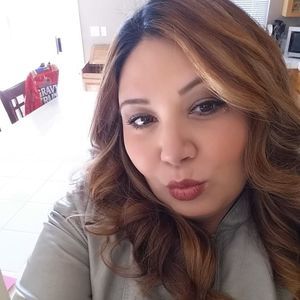 Meet your Posher, Gina