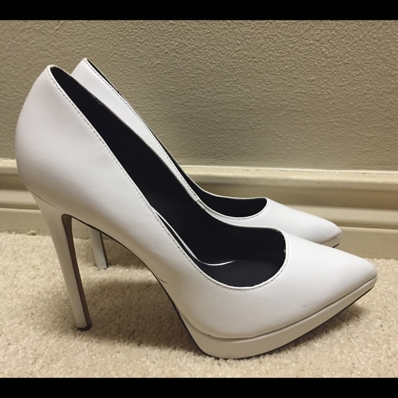 Pointed heels