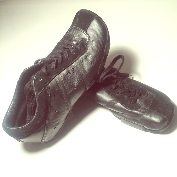 Diesel black on black