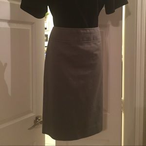 Gap Pencil skirt