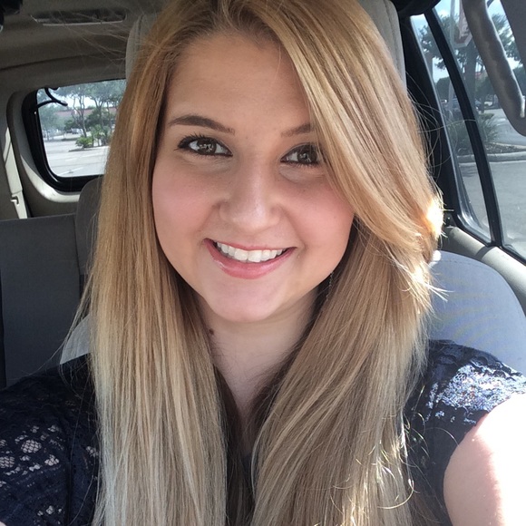 Meet your Posher, Jade - Picture 1 of 1