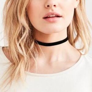 🎀 Black Velvet Choker Necklace 🎀