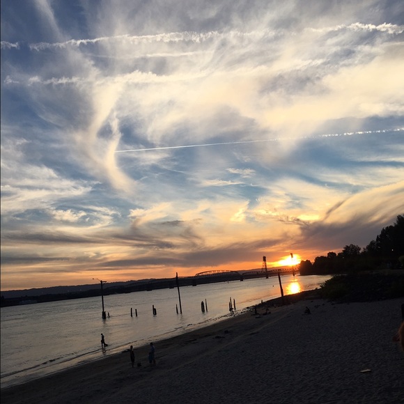 Meet your Posher, aliase.